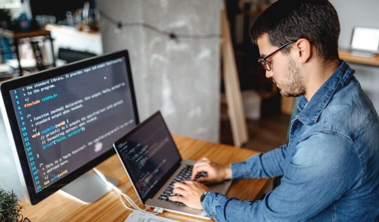 Empleo Joven 2026: el Gobierno busca contener la crisis laboral con un programa acotado y foco en el sector privado