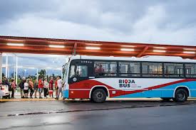 La Rioja congela el boleto de colectivo y sostiene subsidios: impacto fiscal y señal política en un contexto de ajuste