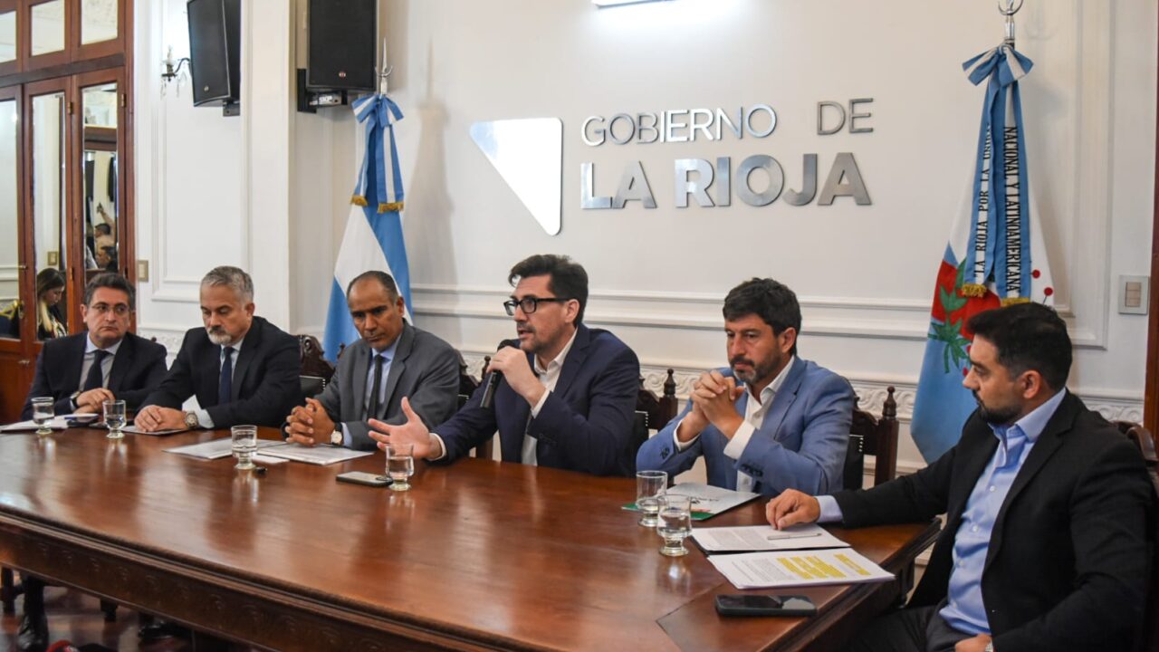 Banco Rioja baja tasas y facilita regularizar deudas en La Rioja