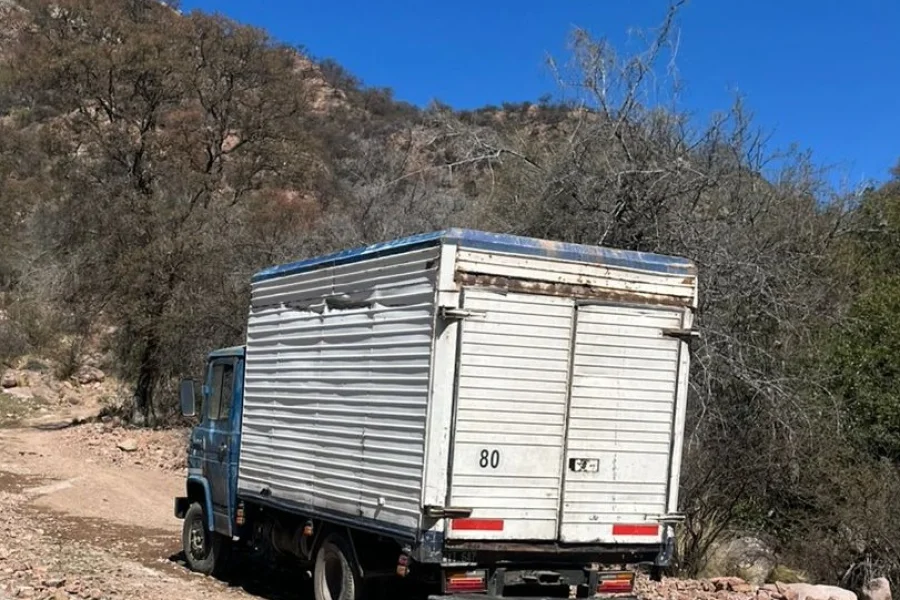 Joven herido al frenar camión descontrolado en Cuesta Los Fernández