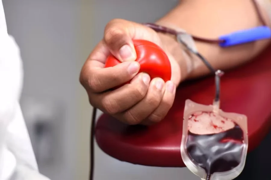 Testigos de Jehová: cada creyente decide sobre transfusiones de sangre