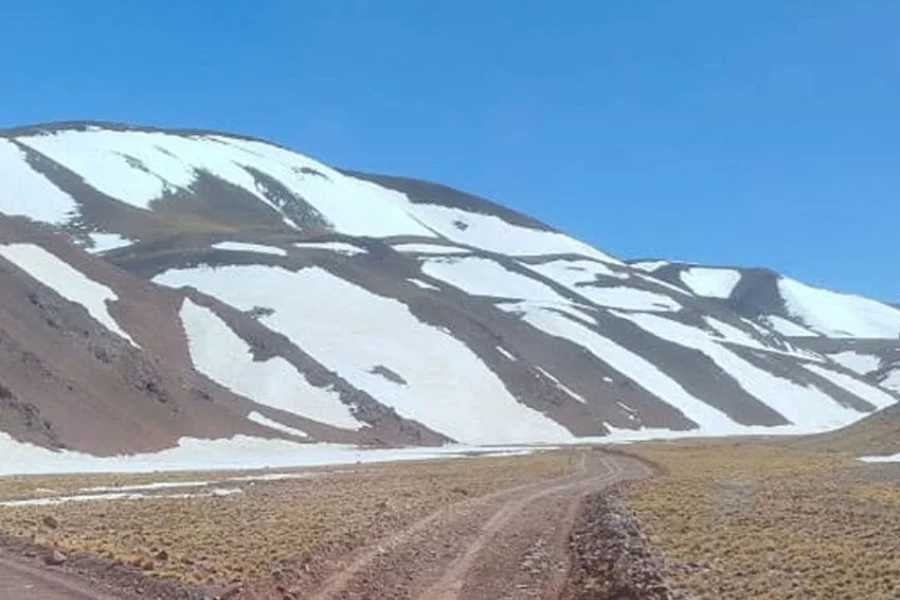 Ruta 76: reabrió el paso a Chile por Jagüé tras la nevada