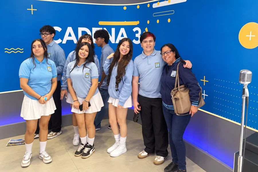 Estudiantes riojanos en la final de Sueños de Radio 2026
