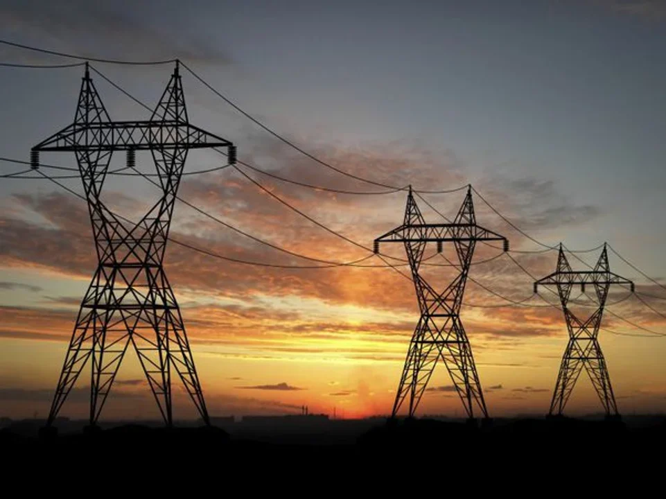 Tarifas eléctricas: EDELaR, la más barata del país en sept.